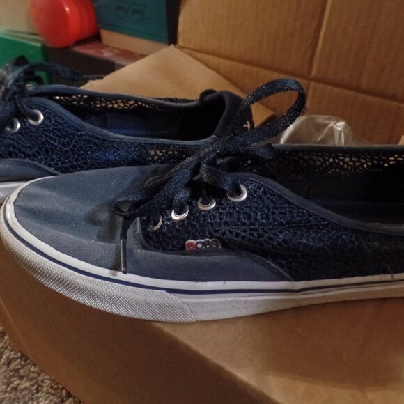Bob's California from Skechers Woman's Navy and Lace Sneakers, used, Size 9 - Picture 1 of 3